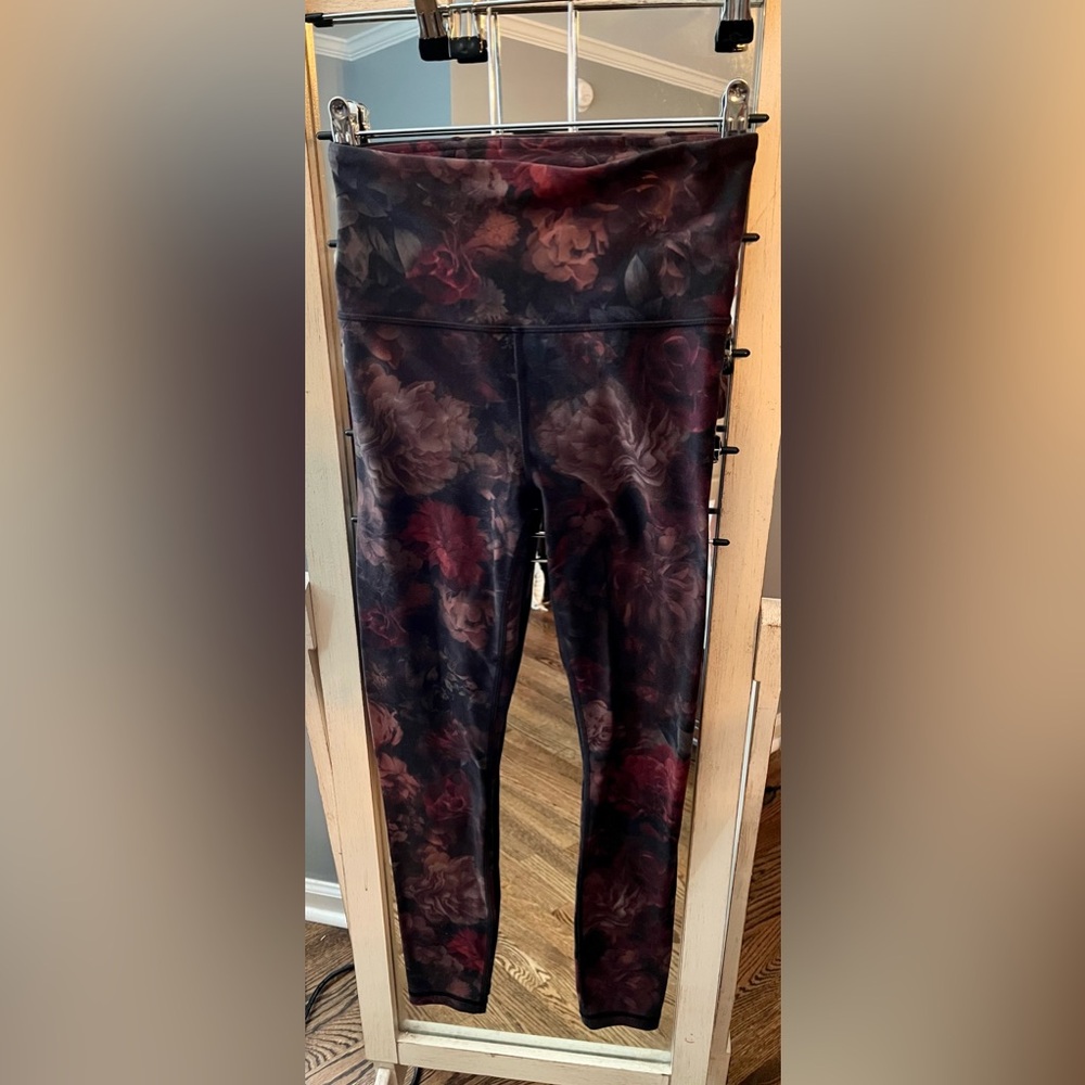 Athleta Elation printed tight